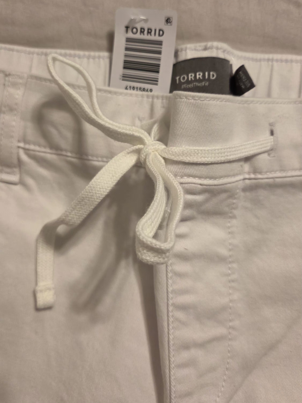 torrid White Drawstring Casual Athletic Shorts - Picture 3 of 4